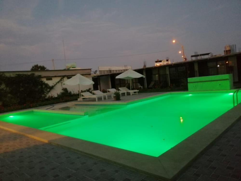 Hotel Lucero Paracas Exterior photo