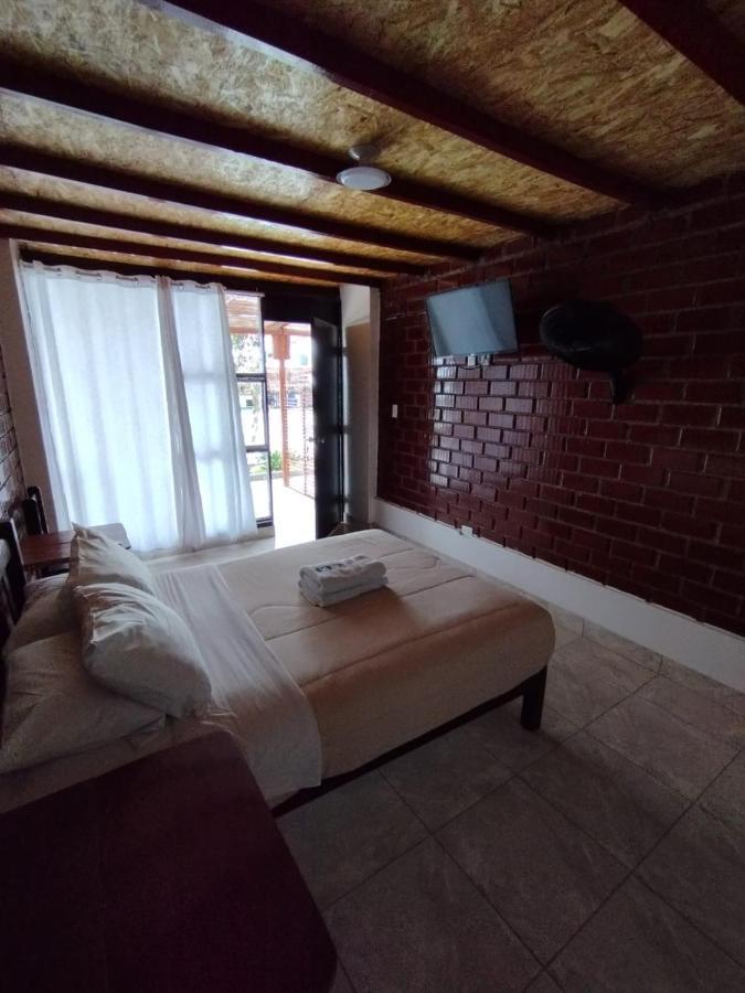 Hotel Lucero Paracas Exterior photo